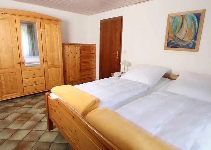 Nain * バート・デュルハイム